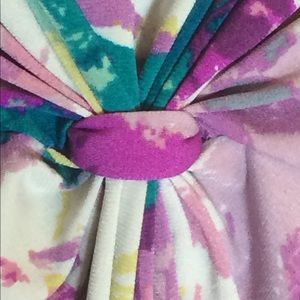 Daisy Fuentes Tops - Daisy Fuentes 3/4 sleeve top Daisy Fuentes Tops - Daisy Fuentes 3/4 sleeve top
